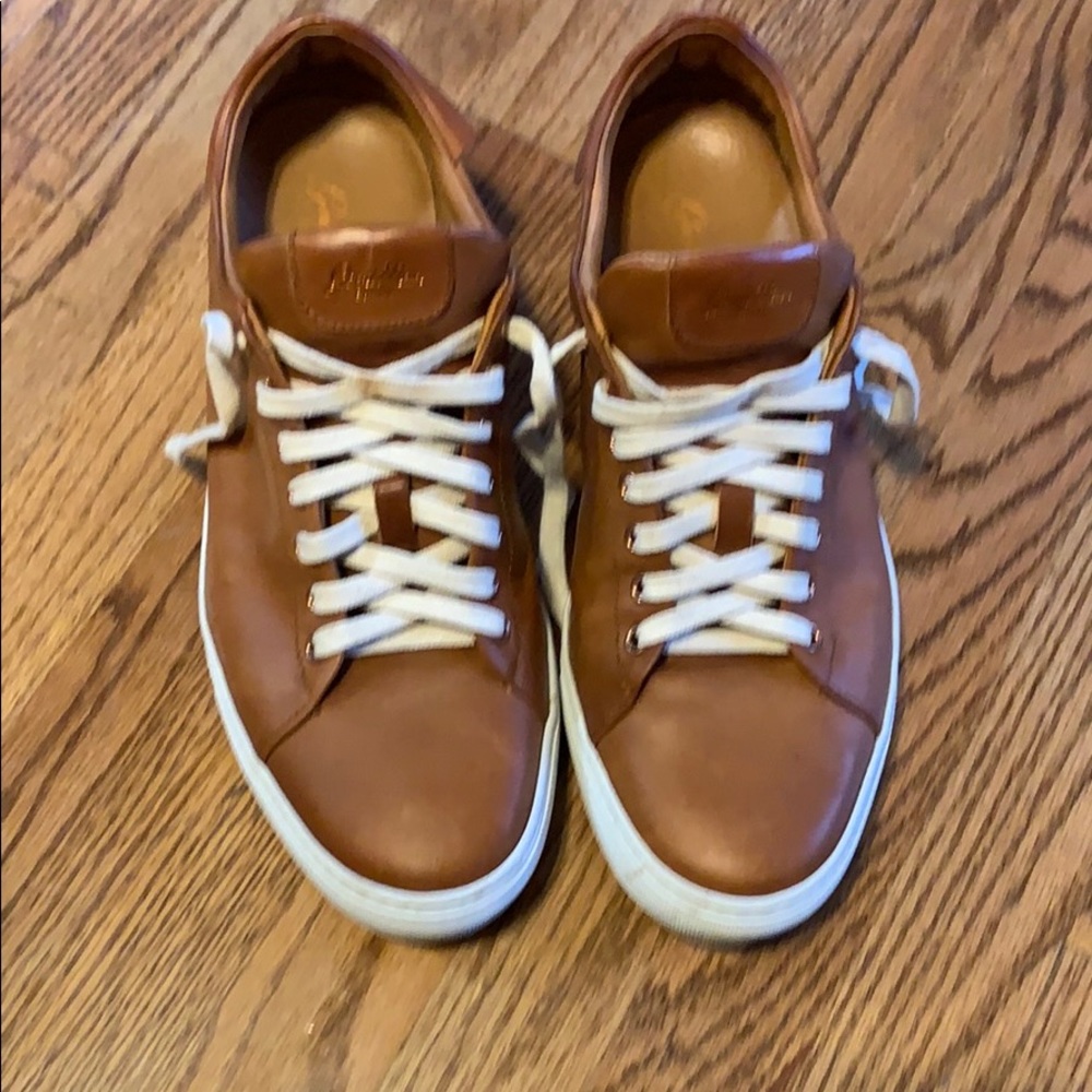 Good man brand Italian leather sneakers